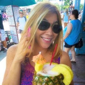 Meet your Posher, Arianny